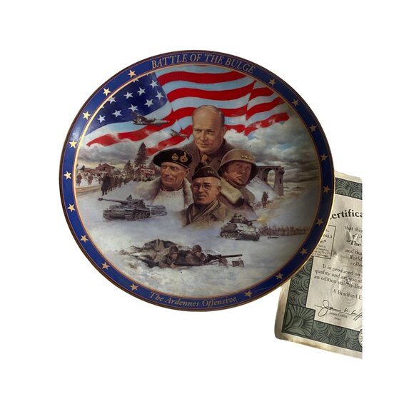 The Bradford Exchange WWII The Remembrance Series:1-5-Decorative Plates-8 in - Picture 8 of 13